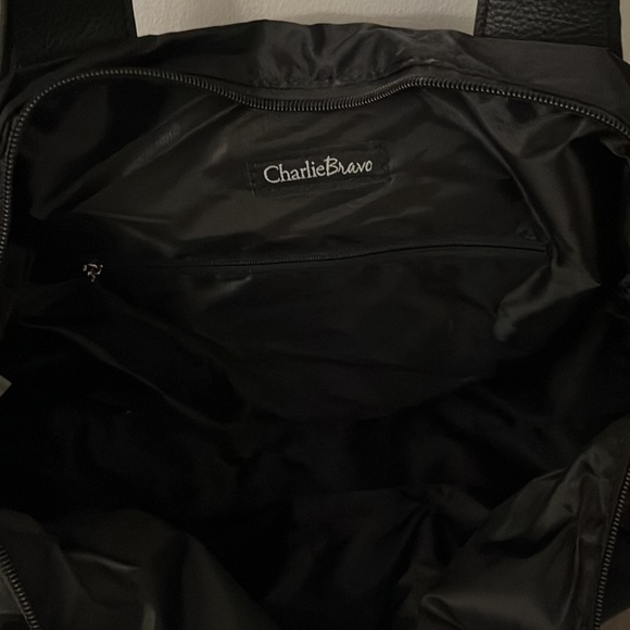 SALE!!! NWOT Charlie Bravo Tote / Travel bag 🔥🔥🤩🤩 - Picture 5 of 12